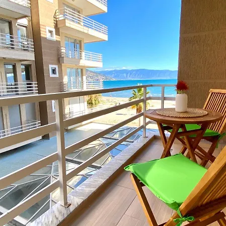 Eka Luxury Two-bedroom Seaview Appartamento Vlorë