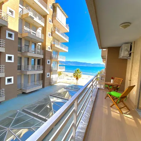 Appartamento Eka Luxury Two-bedroom Seaview Vlorë