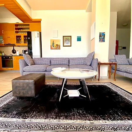 Apartamento Eka Luxury Two-bedroom Seaview Vlorë