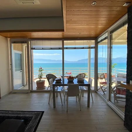 Eka Luxury Two-bedroom Seaview
