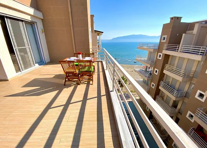 Eka Luxury Two-bedroom Seaview *