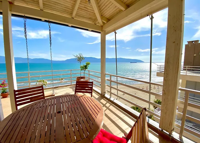 Eka Luxury Two-bedroom Seaview דירה